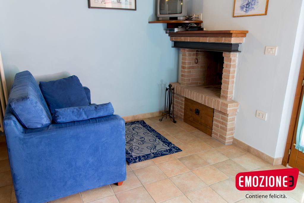 Country House Angelo Blu Урбания Екстериор снимка