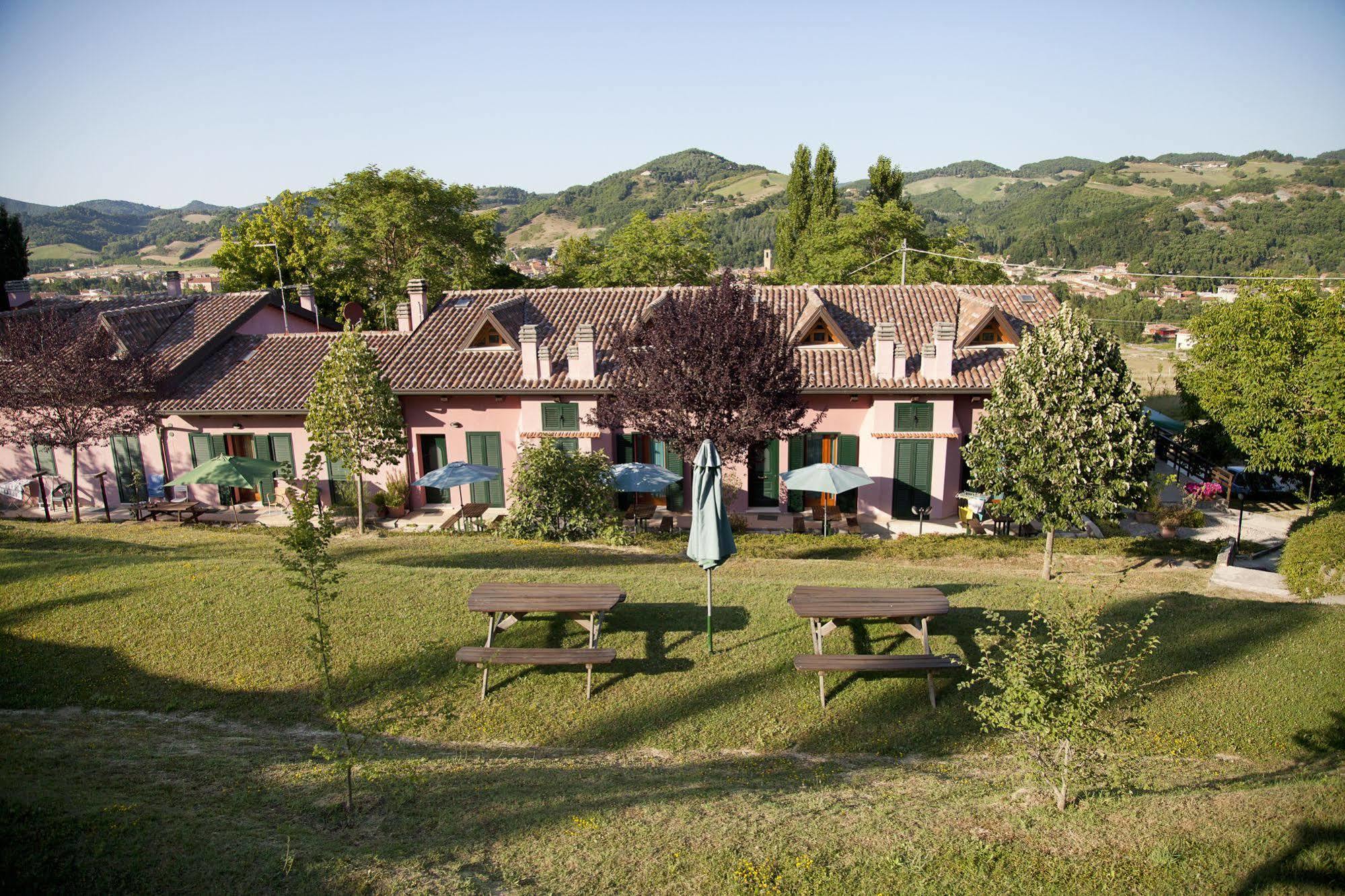 Country House Angelo Blu Урбания Екстериор снимка