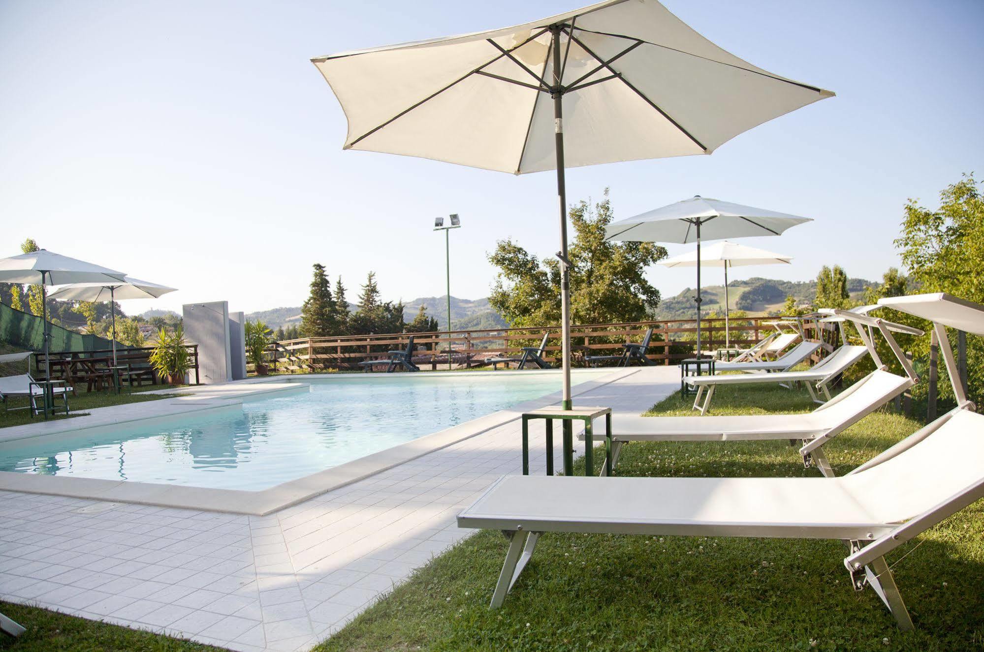 Country House Angelo Blu Урбания Екстериор снимка